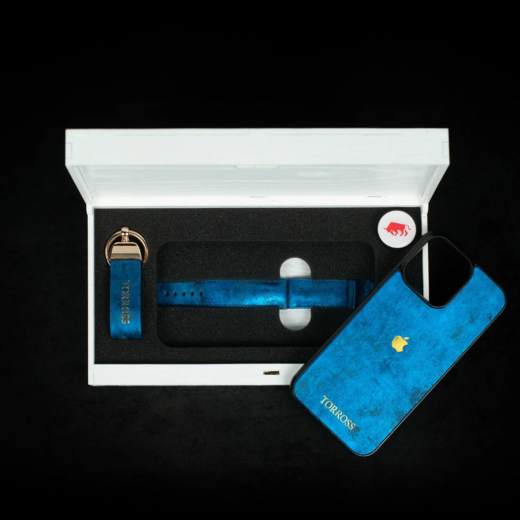 ™ Set Phone Case + Watch Band in Puzzle Box