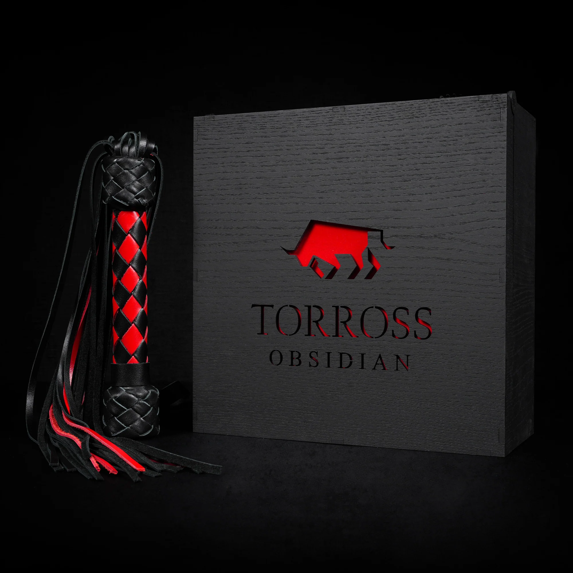 ™ Obsidian Vex Flogger
