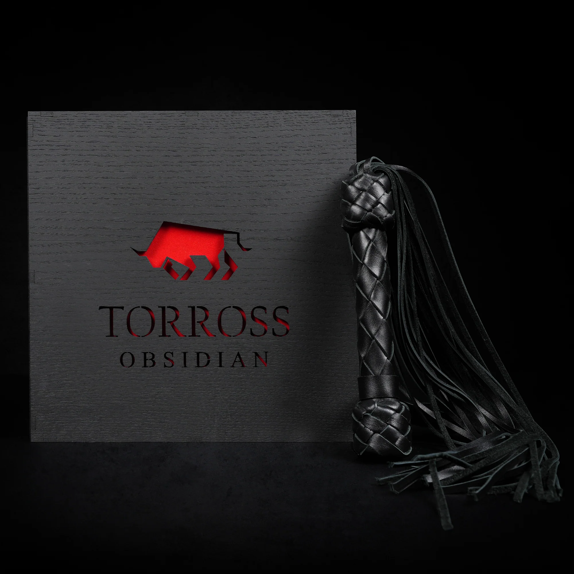 ™ Obsidian Vex Flogger